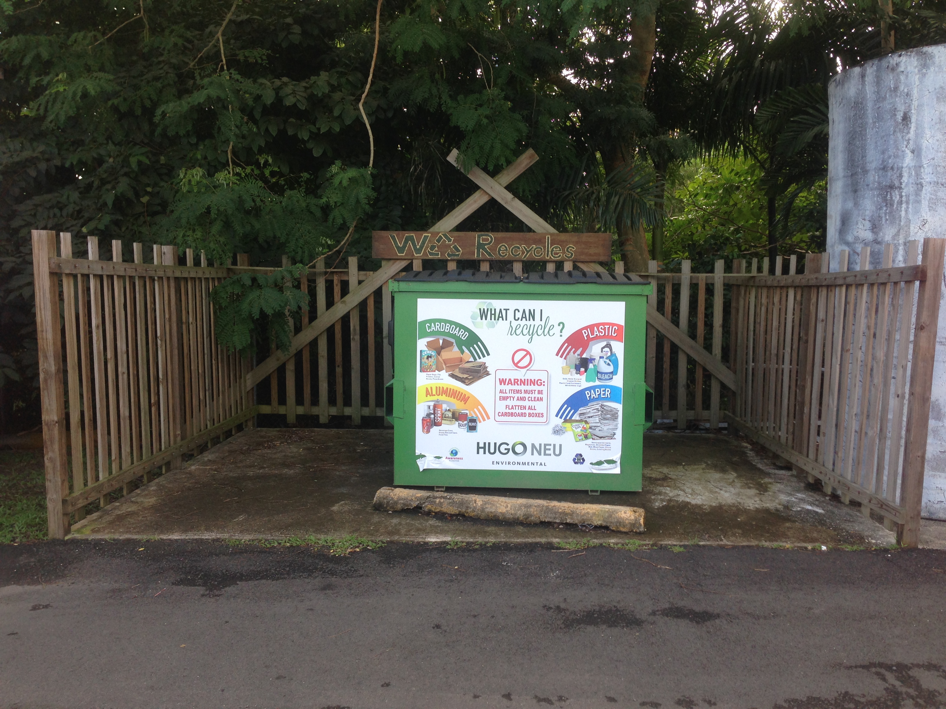 Wooden recycling drop-off shelter